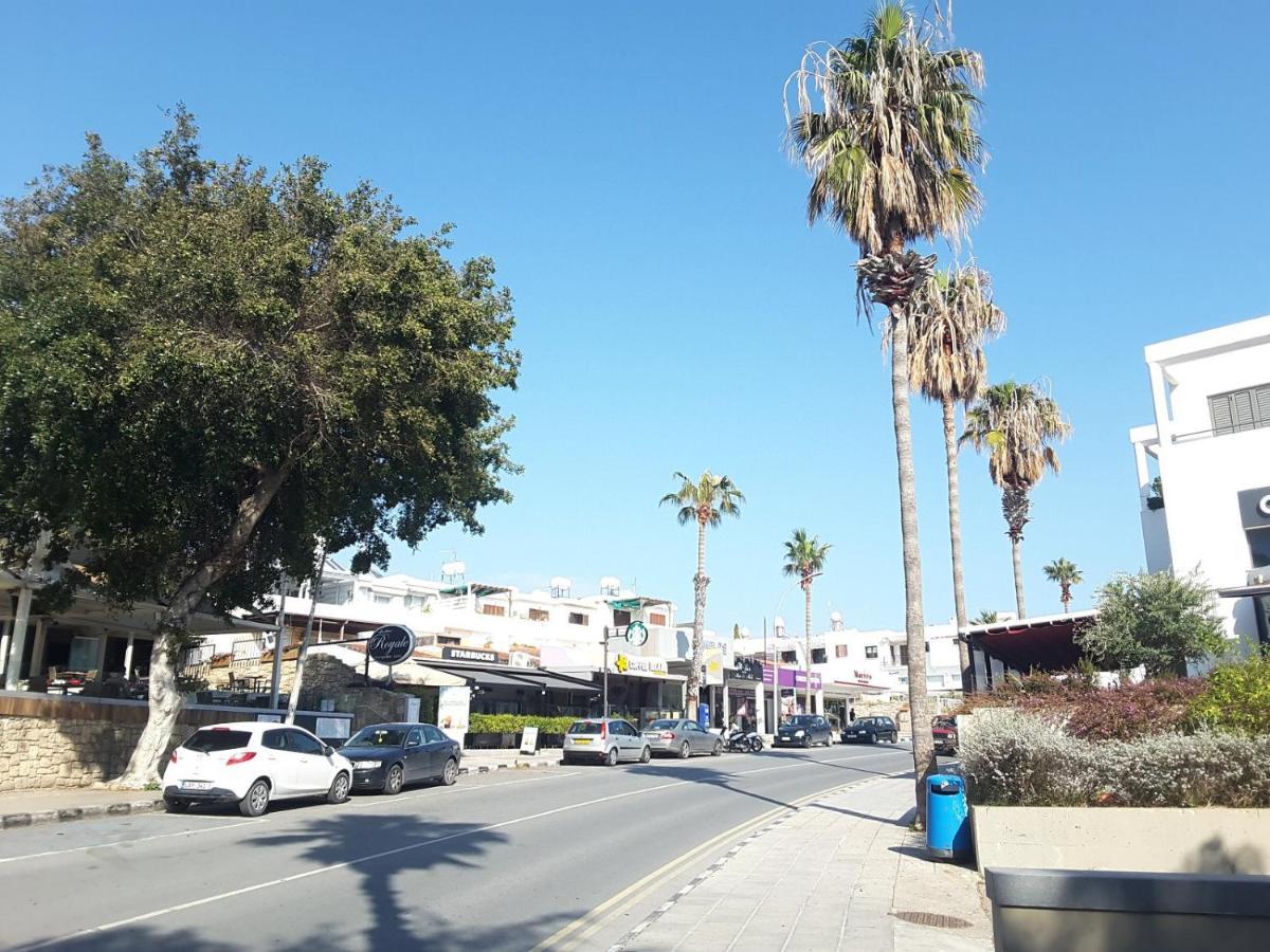 Ferienwohnung Blue Coast Semeli By The Sea Paphos Exterior foto