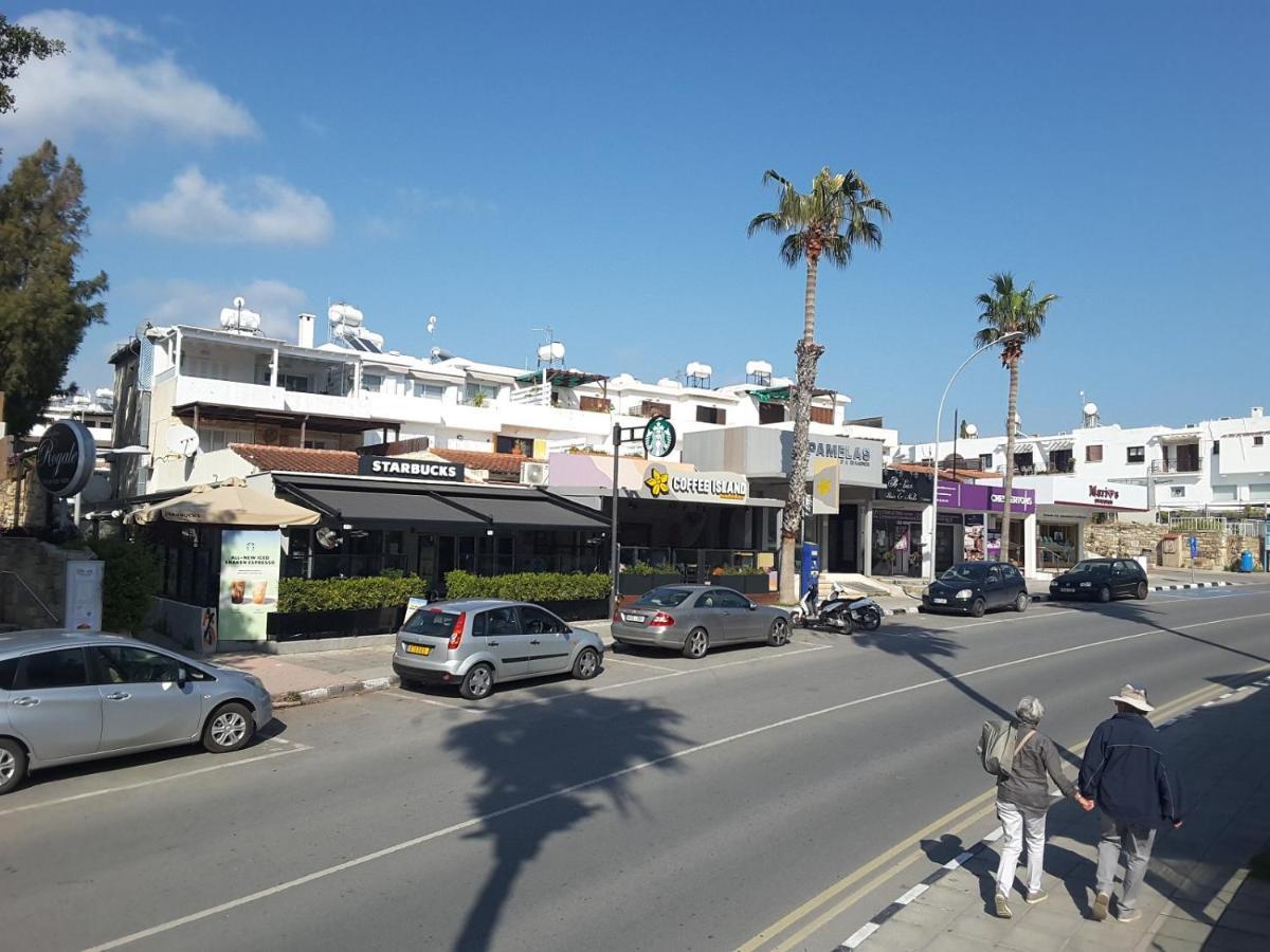 Ferienwohnung Blue Coast Semeli By The Sea Paphos Exterior foto